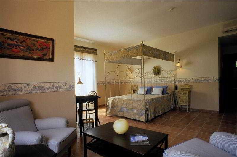לוחה Hotel Rural Llano Pina חדר תמונה